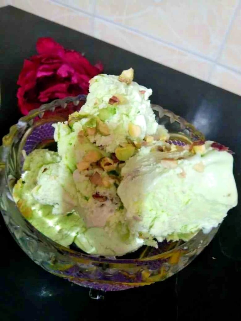Pistachio Ice-Cream