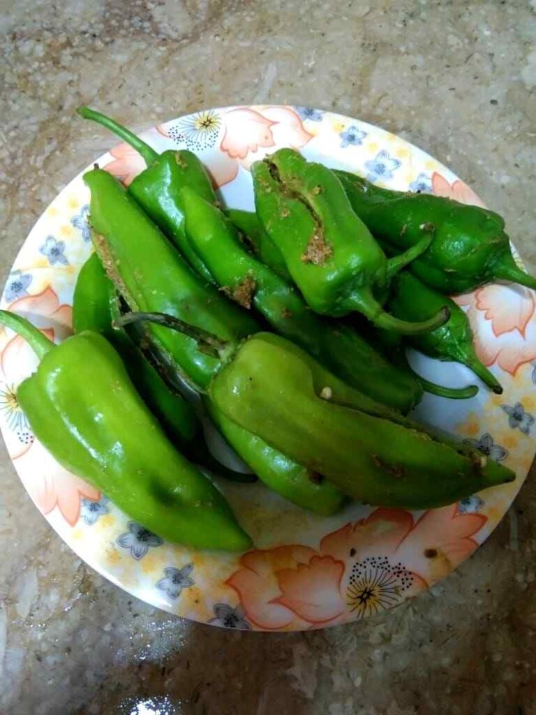 Bharwa Mirchi (Stuffed Green Chillies)