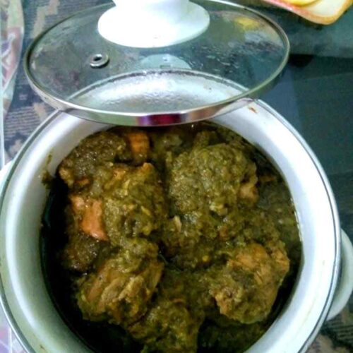 Green-Chicken-Curry-Hariyali-Chicken-