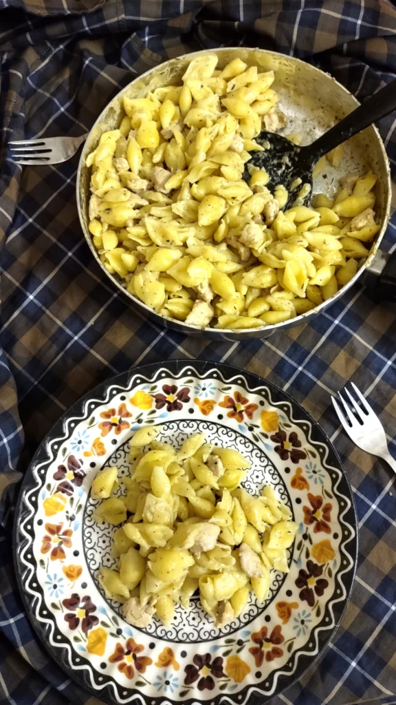 Cheesy Macaroni (homemade mac and cheese)